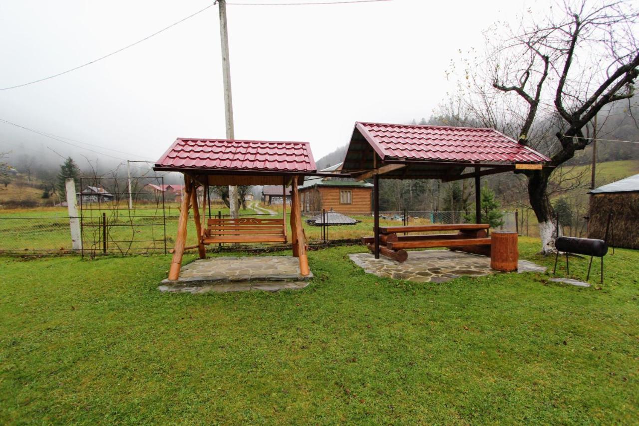 Apartamento Карпатська Полонина Yaremche Exterior foto