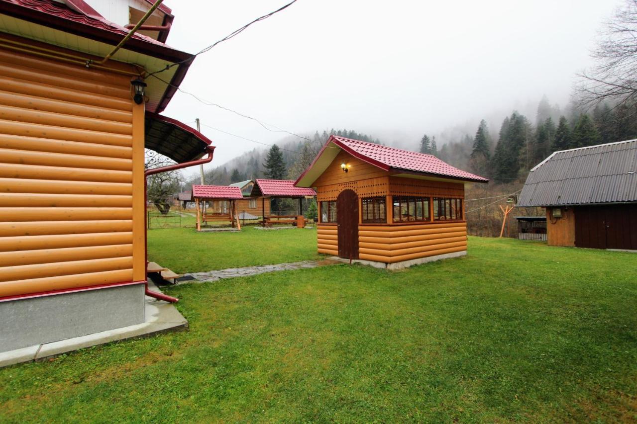 Apartamento Карпатська Полонина Yaremche Exterior foto